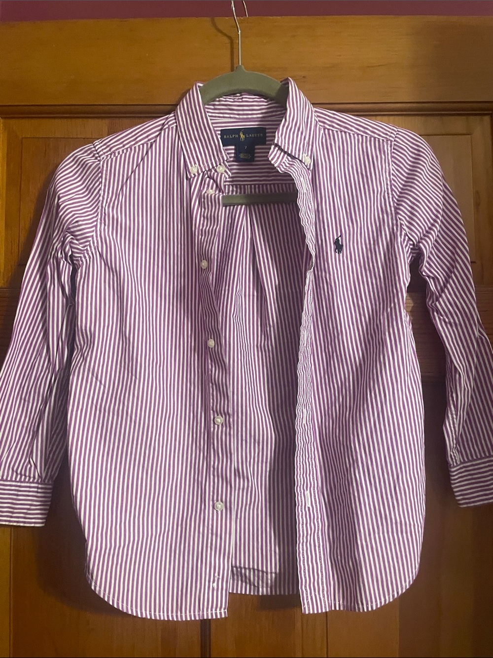 Ralph Lauren Boy’s Red and White Stripe Button-Down Shirt Size 7 mint